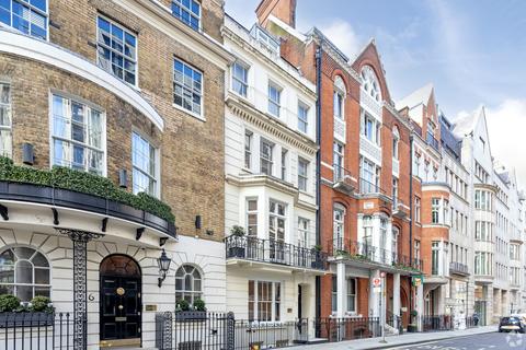 Office to rent, 7 Stratton St London W1J 8LE