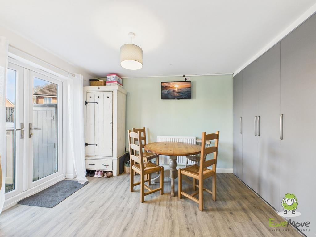 Dining Area - Brogden Drive - Ewemove Whitchurch a