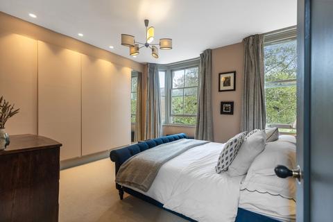 4 bedroom end of terrace house for sale, Priory Park Road, Queen's Park, NW6