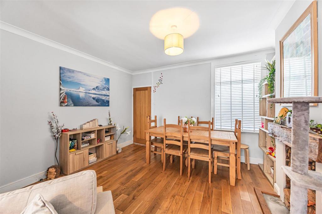 Dining Room.jpg