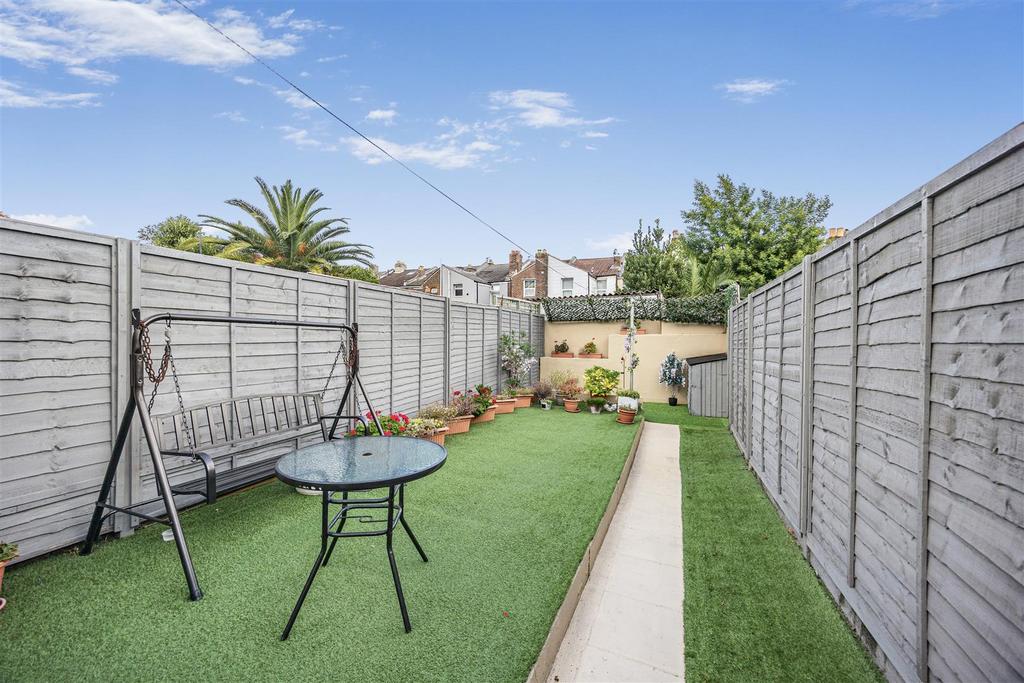 Garden Lawn.jpg