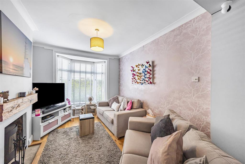 Living Room.jpg