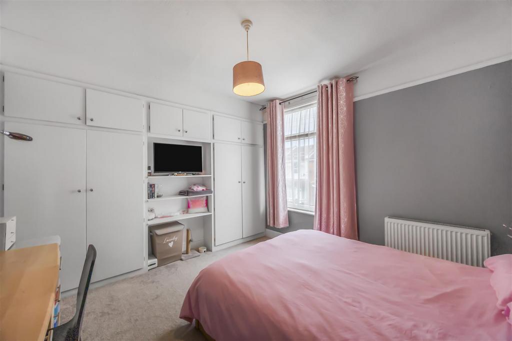 Bedroom One.jpg