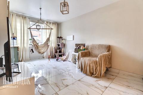 undefined, Longwall Close, Mapplewell