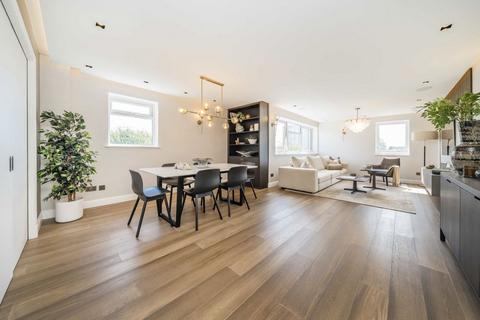 3 bedroom flat for sale, Acol Road, London NW6