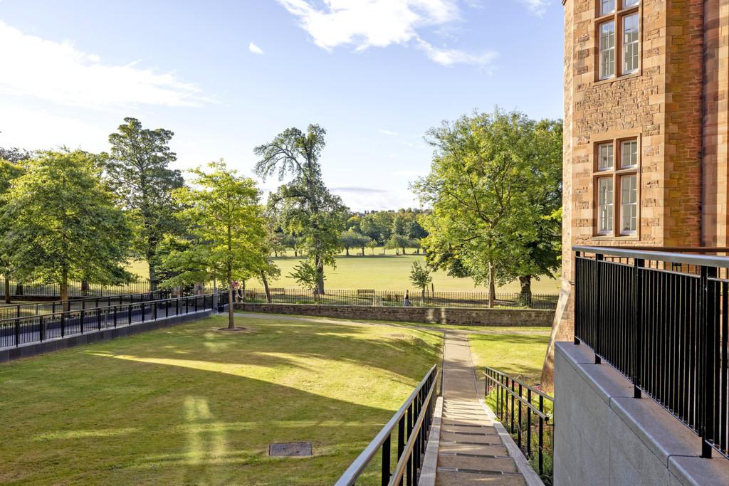 Communal Grounds