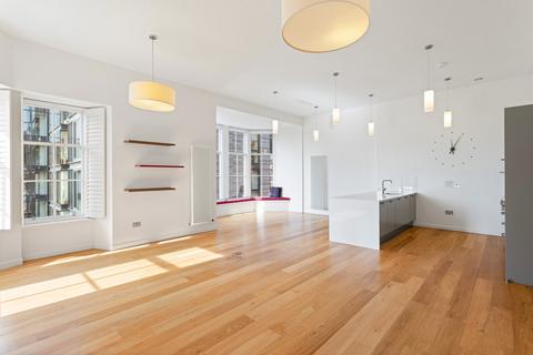 3 bedroom apartment for sale, 13 (Flat 16) Simpson Loan, Jubilee Hall, Quartermile, Edinburgh, EH3 9GN