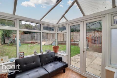 3 bedroom semi-detached house for sale, Church Close, Northampton