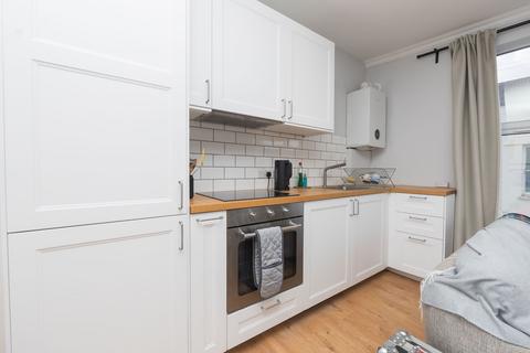 2 bedroom flat for sale, Bristol BS5
