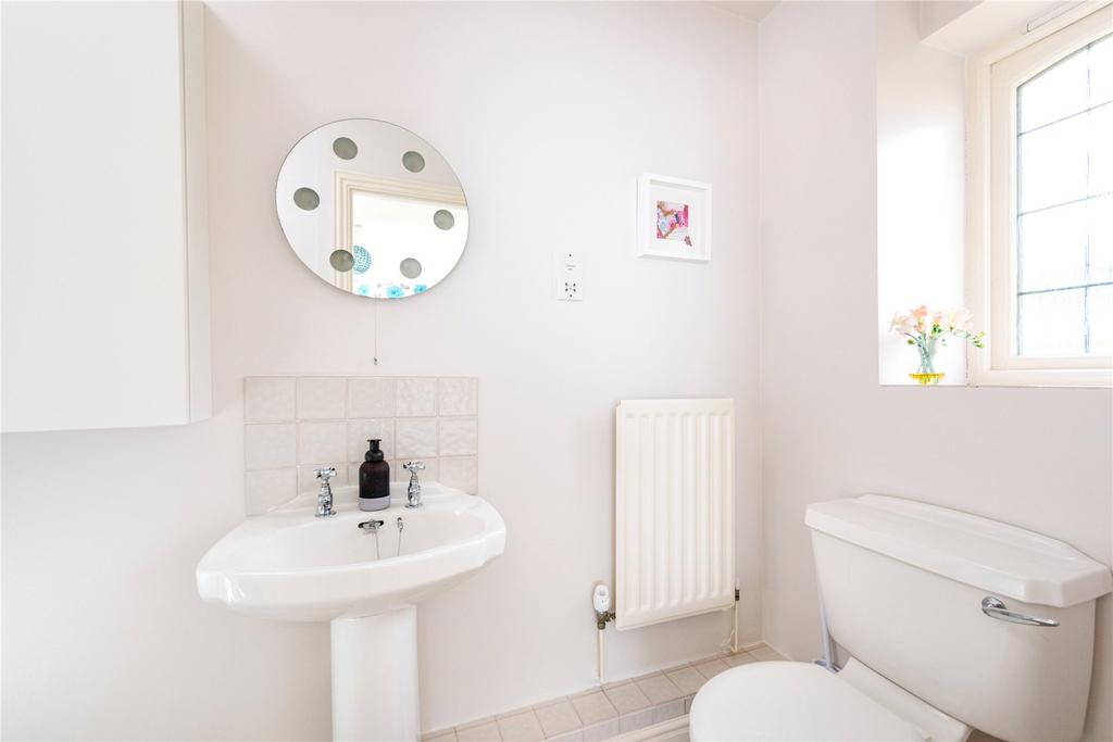 Bedroom Two En Suite