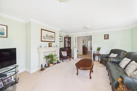 undefined, Barton Road, Thurston