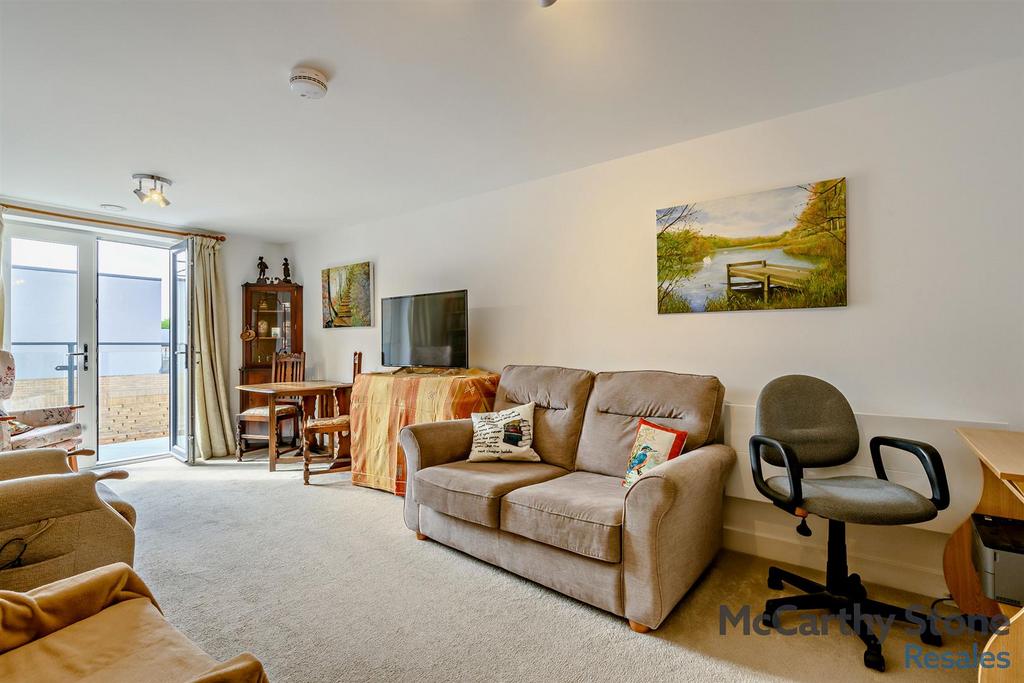 8661247-interior07-800.jpg