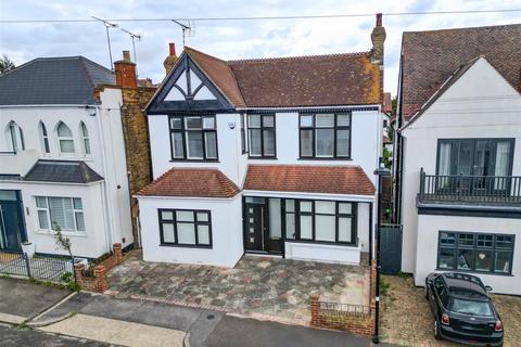 undefined, CLIFF ROAD, Leigh-On-Sea