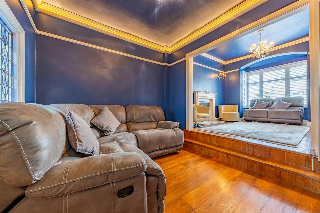 Snug/Lounge
