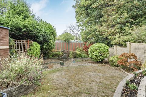 4 bedroom detached house for sale, Crockwell Close, Bicester, OX26