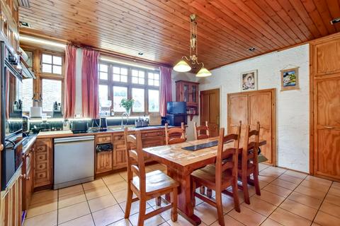 6 bedroom detached house for sale, Ducks Hill Road, Northwood HA6