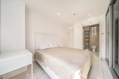 undefined, Bloomsbury Street, London WC1B