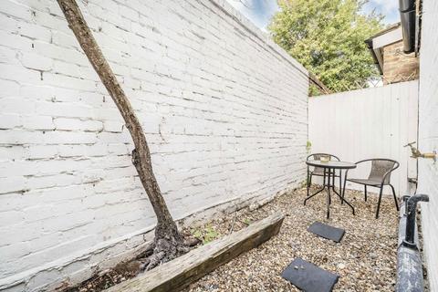 undefined, St. Luke's Avenue, London SW4