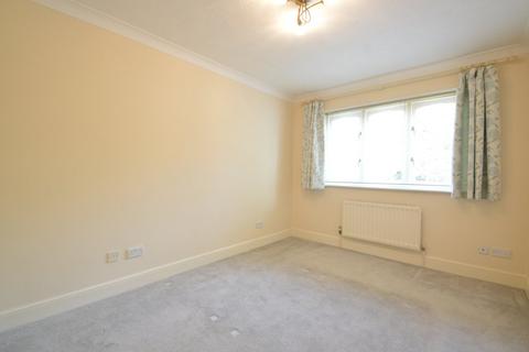 undefined, St Charles Place, WEYBRIDGE, KT13