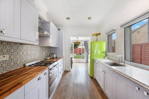 11 Alberta Road, Enfield, EN1 1JA