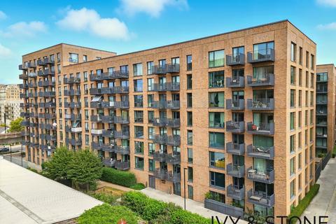 undefined, Banyan Court, Royal Wharf, E16