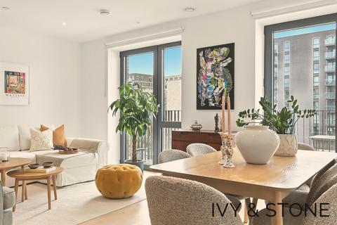 undefined, Banyan Court, Royal Wharf, E16