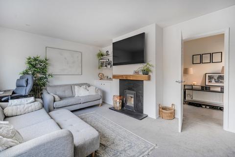 3 bedroom semi-detached house for sale, Greenfield Close, Hampshire GU30