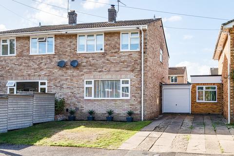 3 bedroom semi-detached house for sale, Greenfield Close, Hampshire GU30