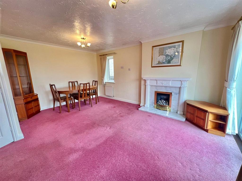 Bramleys Estate Agents - Badget Hill - Rastrick (1