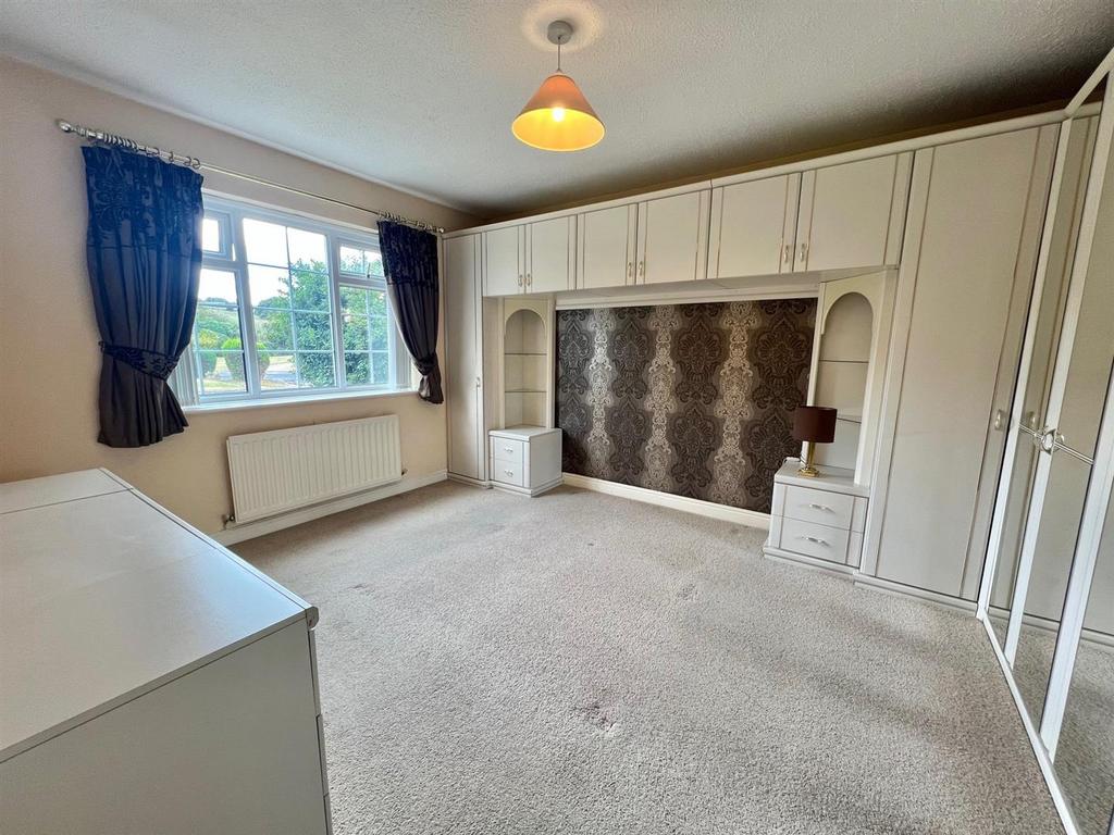 Bramleys Estate Agents - Badget Hill - Rastrick (2