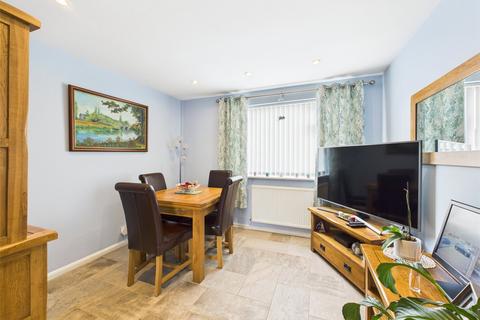 3 bedroom bungalow for sale, Colerne Drive, Hucclecote, Gloucester, Gloucestershire, GL3