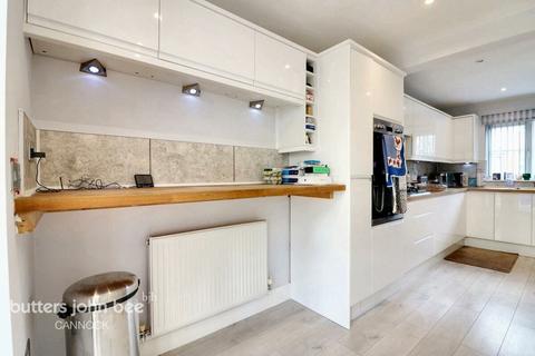 undefined, Capercaillie Drive, Cannock
