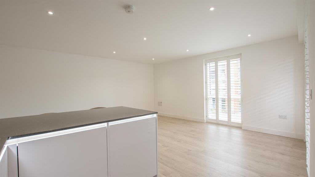 Apartment in York - View 5