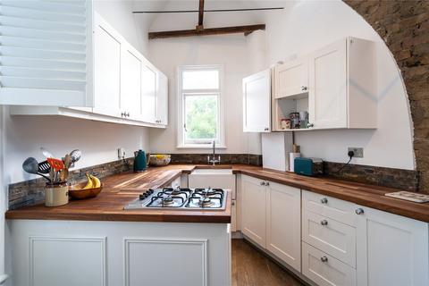 2 bedroom apartment for sale, Telford Avenue, London, SW2
