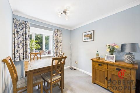 undefined, Pages Lane, North Uxbridge, UB8
