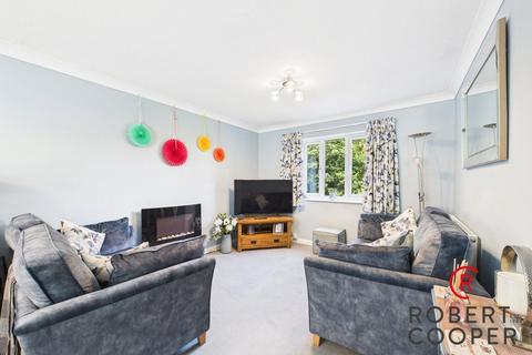 undefined, Pages Lane, North Uxbridge, UB8