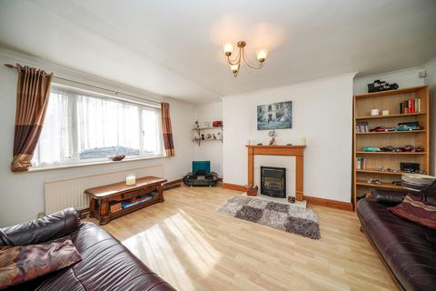 9 Adstone Road, Caddington, Luton, LU1 4JF