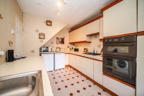 9 Adstone Road, Caddington, Luton, LU1 4JF