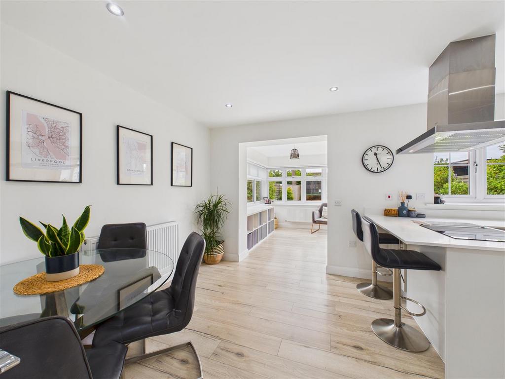Dining Kitchen