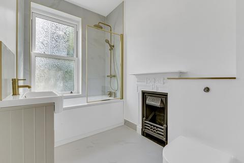 4 bedroom apartment for sale, Alexandra Drive, London, SE19