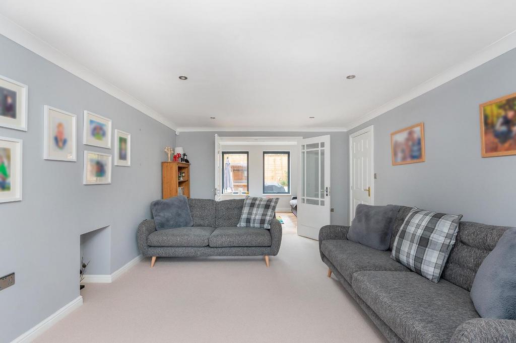 3 P3 CFP - Living Room D.jpg