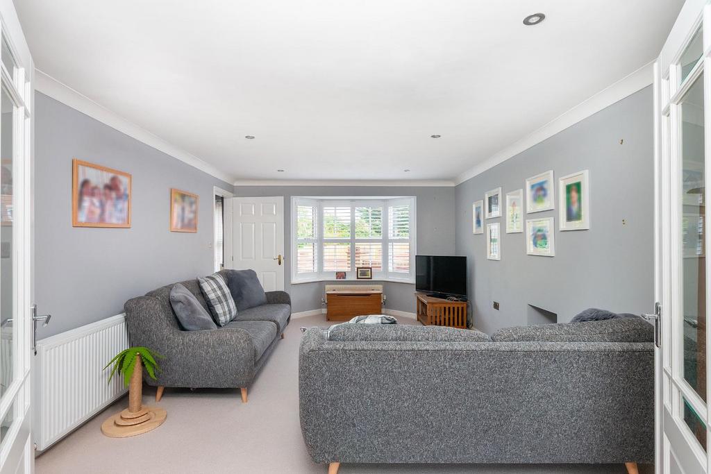 3 P3 CFP - Living Room C.jpg