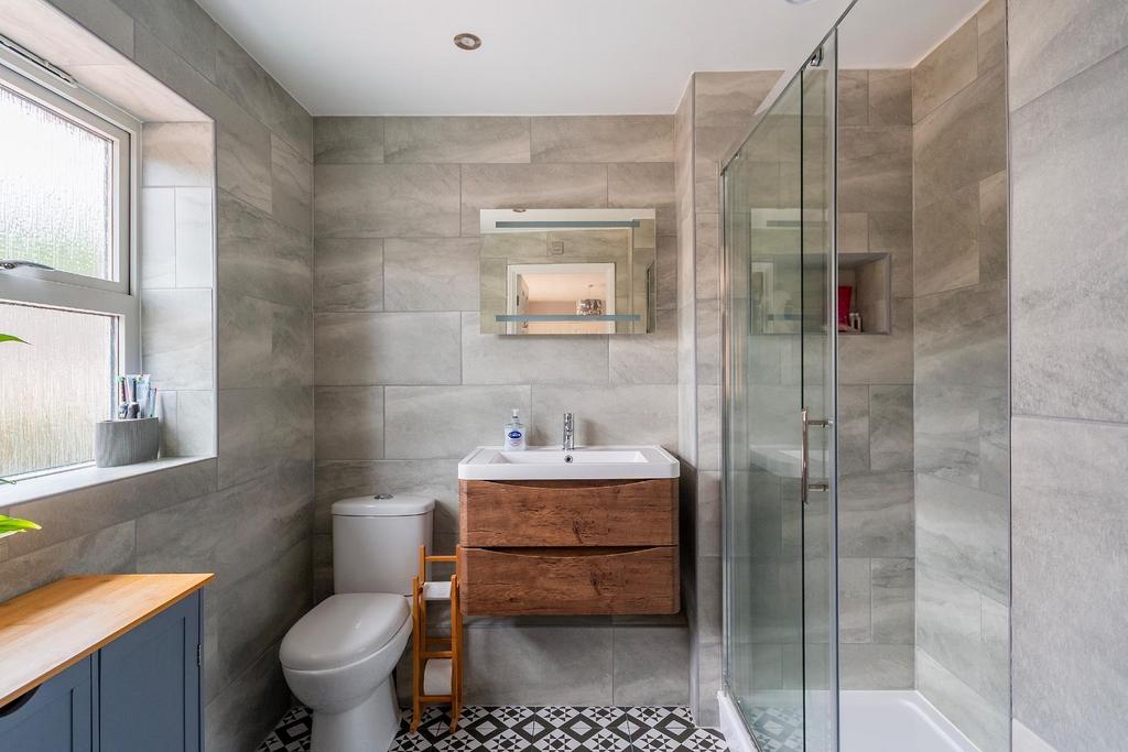 3 P3 CFP - Ensuite B.jpg