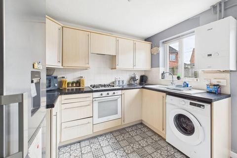 2 bedroom semi-detached house for sale, Seaton Grove, Hull, HU4 6HF