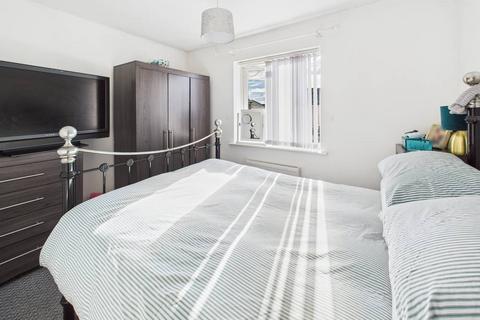 2 bedroom semi-detached house for sale, Seaton Grove, Hull, HU4 6HF