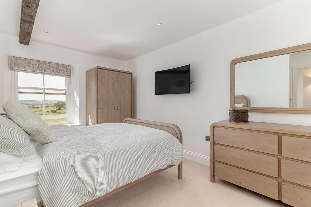 Bedroom 2 - A.jpg