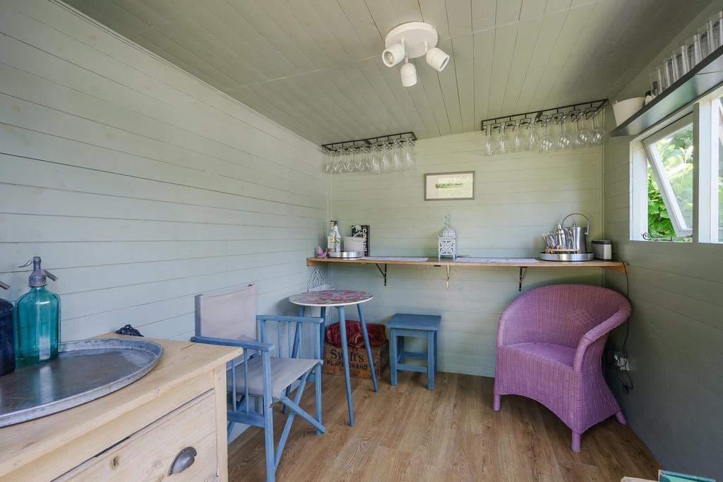 Shed Bar