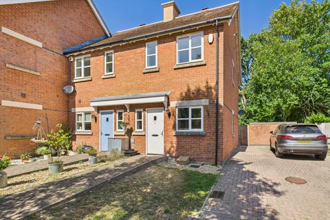 Lesser Horseshoe Close, Knowle Village