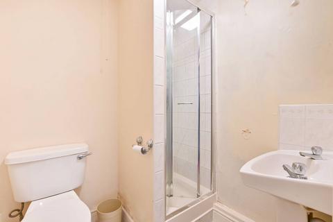 undefined, Hillside Avenue, Wembley Park, Wembley, HA9