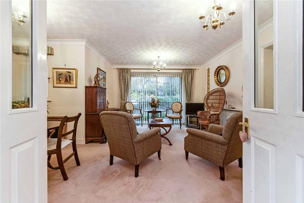 Sitting/Dining Room
